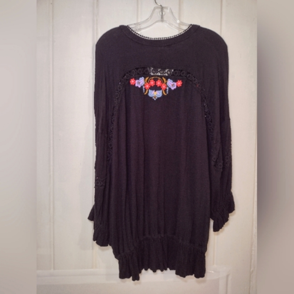 Free People Women's Black Embroidery Choker Top Size (M) - Picture 2 of 12